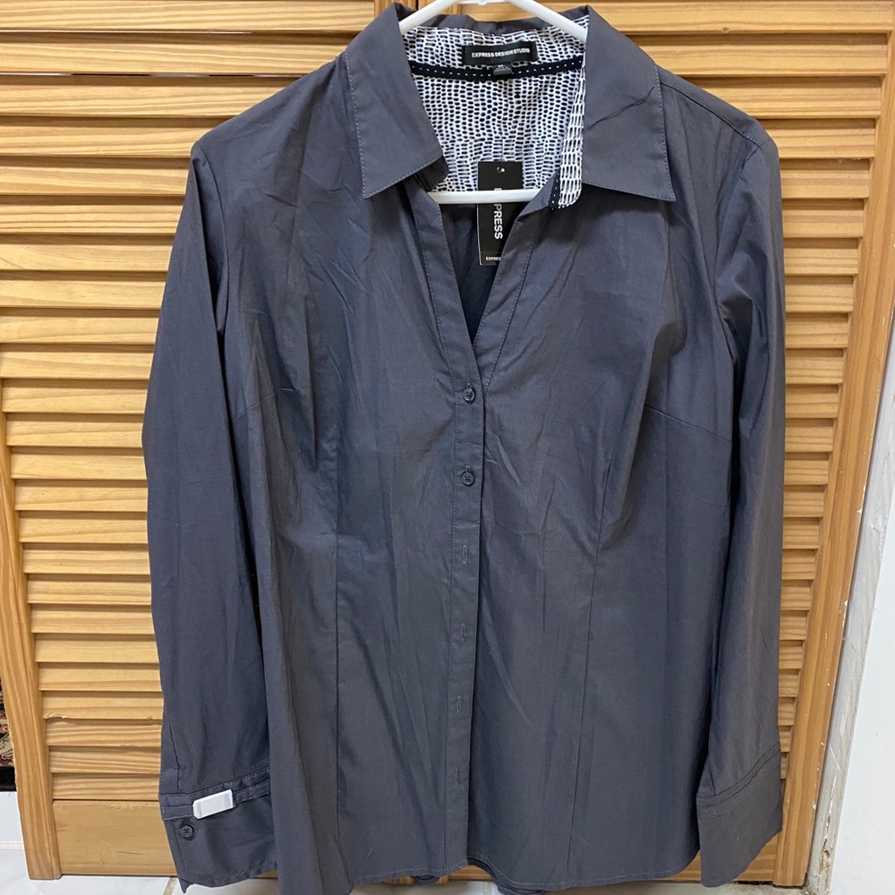 Express Design Studio Button Down Women’s Shirt XL